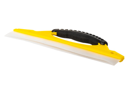 Kit per la pulizia e il detailing dell'auto